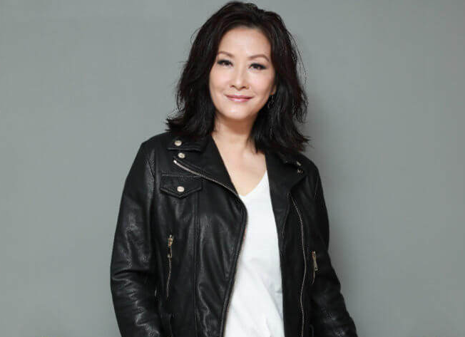 tvb老牌女星陈慧珊50岁转型当英文老师在内地寻求新发展