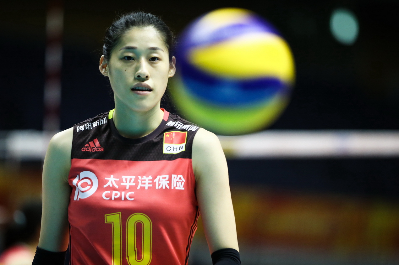 中国女排东京奥运会名单预测刘晓彤发布脚丫合照透露了啥