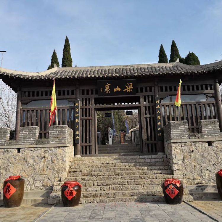 被开发成为国家4a级旅游景点,梁山泊遗址湿地位于梁山县马营乡西部,是