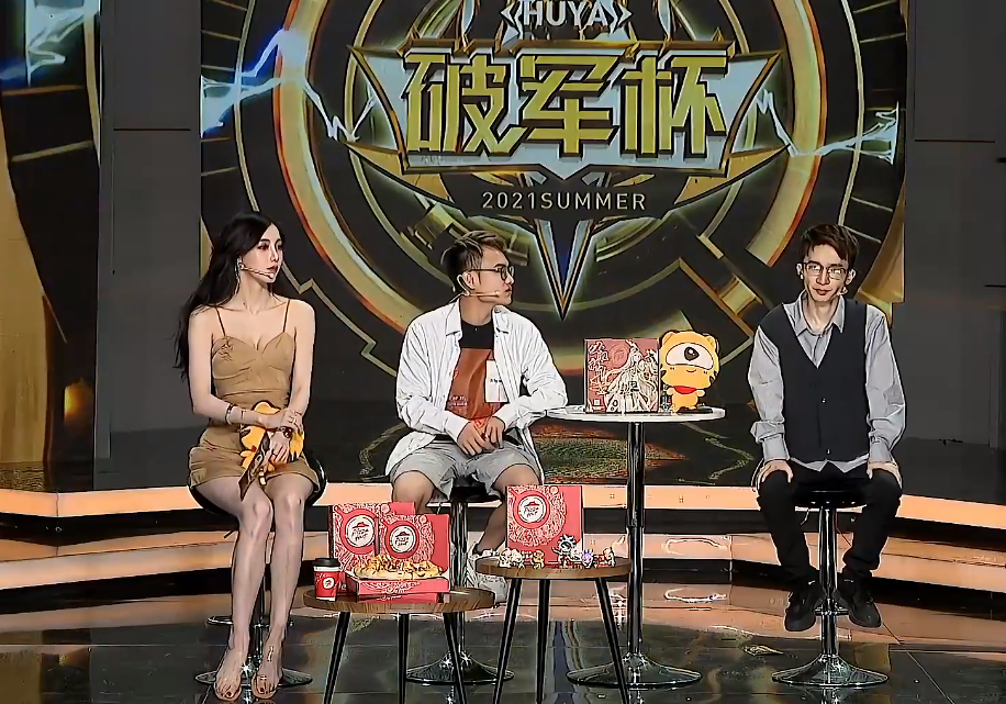 鹿乃内涵灵石掌控巅峰赛,队友叶尘笑了,网友不服:树叶是真本事