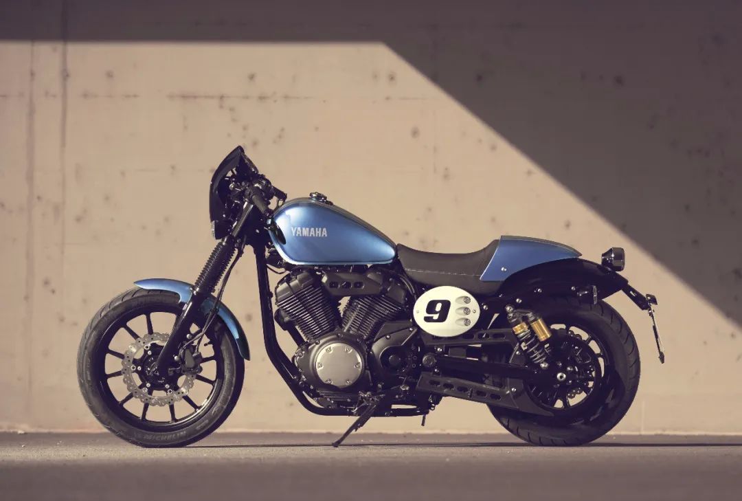 xv950 racer采用了不均衡的点火间隔,点火角度分别是30002和42002