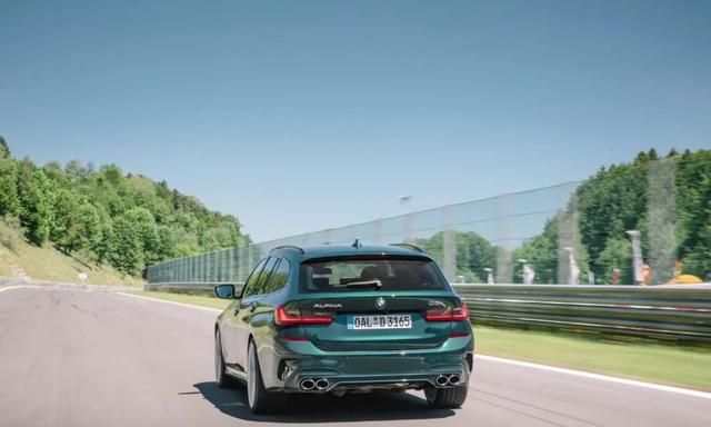 汽车看点 自媒体 正文d5s旅行版 阿尔宾娜d5s采用了3.