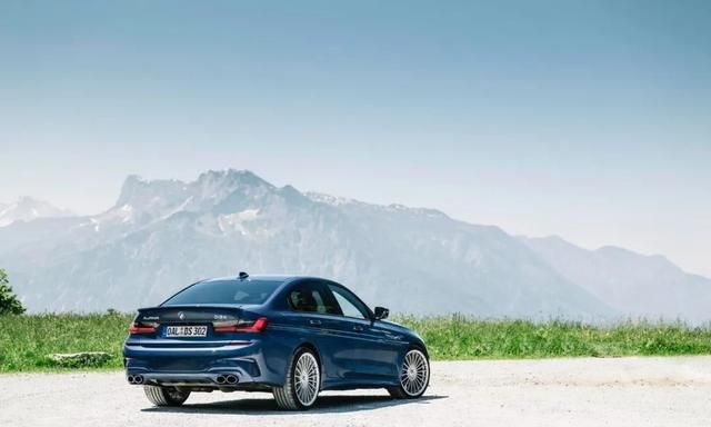 汽车看点 自媒体 正文d5s旅行版 阿尔宾娜d5s采用了3.