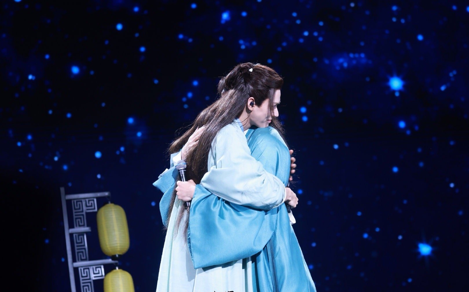 龚俊张慧雯吻戏预告曝光浪浪钉粉丝不满开始拆cp了吗