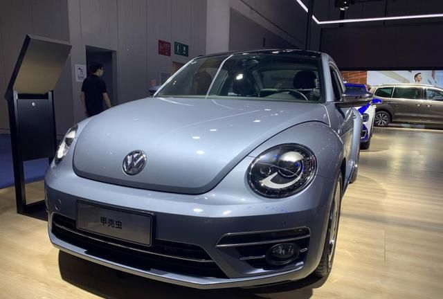 拥有复古潮流的外观设计,大众甲壳虫因何停产?