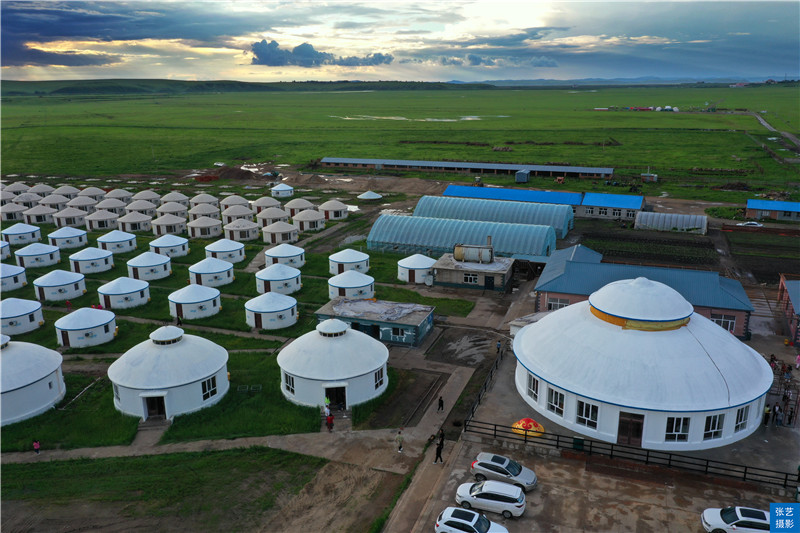 暑假去哪里玩?呼伦贝尔草原景美羊肥,是一个去了还想再去的地方休闲区蓝鸢梦想 - Www.slyday.coM 暑假去哪里玩?呼伦贝尔草原景美羊肥,是一个去了还想再去的地方休闲区蓝鸢梦想 - Www.slyday.coM