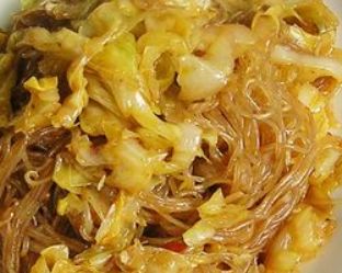 孩子油腻肉菜吃多了脂肪变多减不下来,多吃绿色菜,补充微量元素