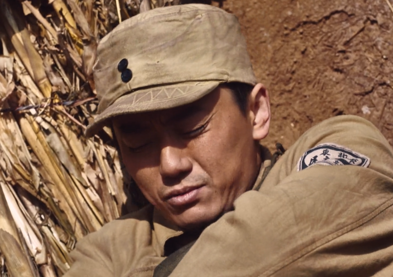 没有陈宝国庇护,改名后的陈月末,在《大决战》不再像"关系户"