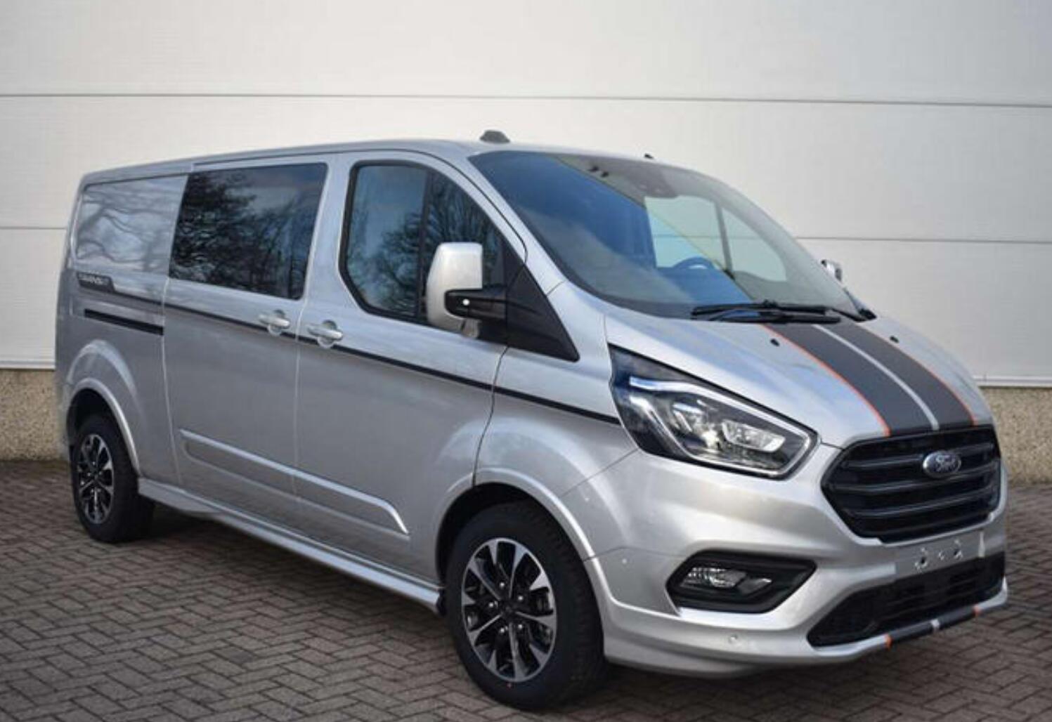 福特全新全顺海外实拍 将于江铃福特进行国产