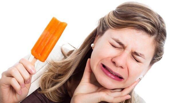 女子感冒喉咙痛医生吃冰棒网友以毒攻毒靠谱的解释来了