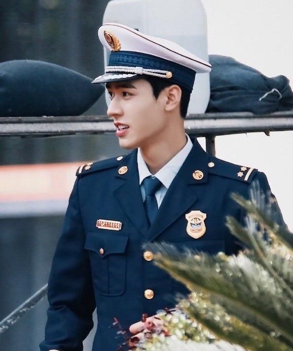 龚俊官宣你好火焰蓝定档7月8日演员集体换头像