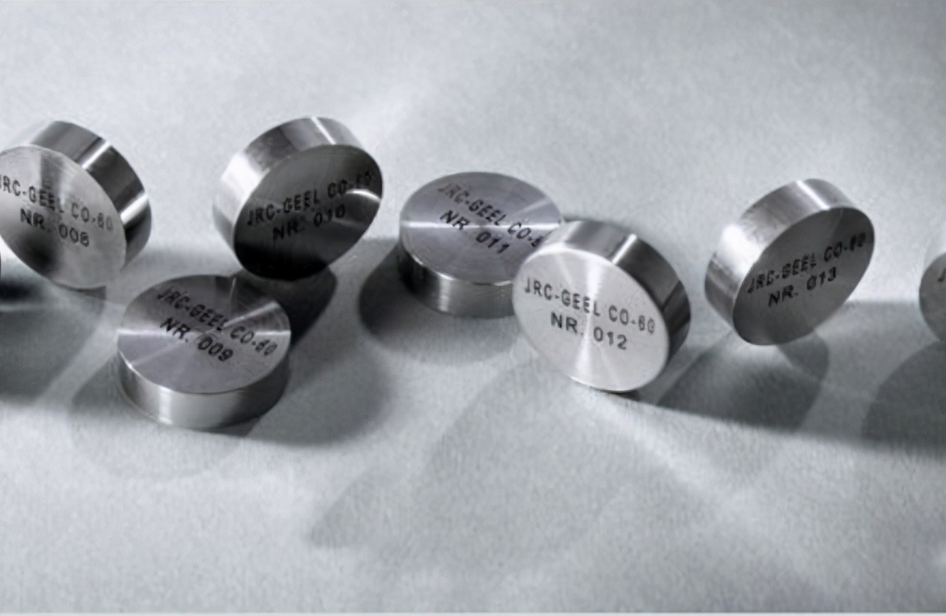 1992年山西一工人捡到小铁块全家三人丧命致141人受伤