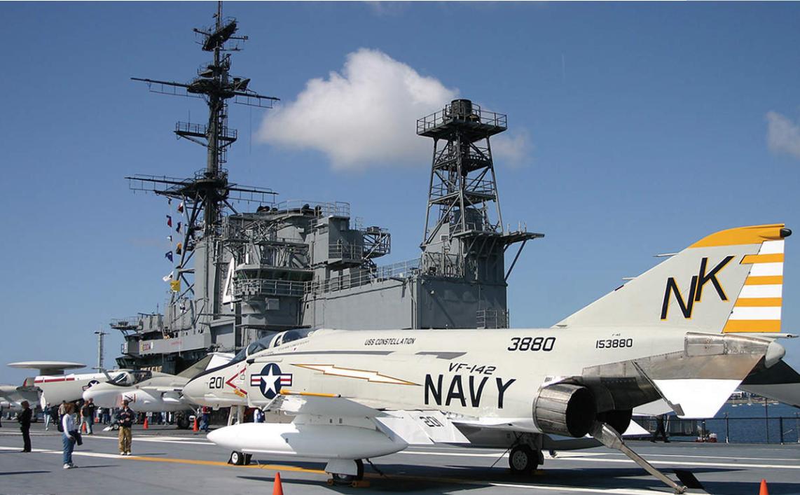 海湾战争爆发后,美国独立号航母接到紧急命令,火速前往海湾地区