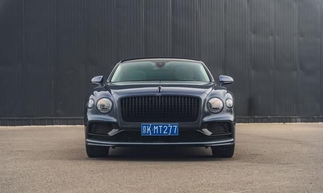 四百万的大众来看看这台全新宾利飞驰