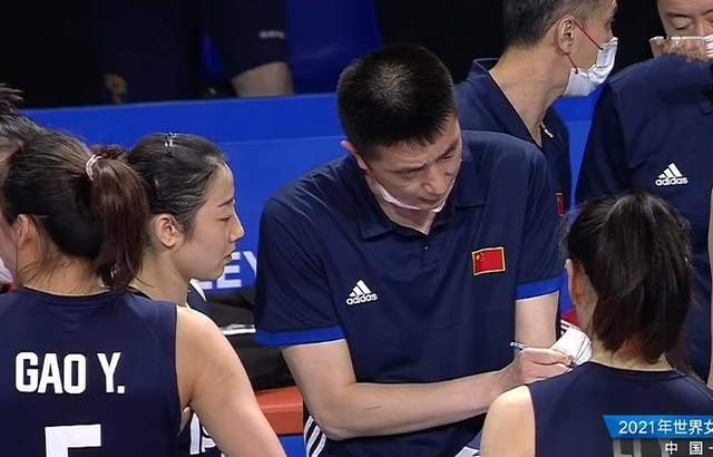 女排奥运教练组官宣安家杰意外落选赖亚文入选未来接班郎平