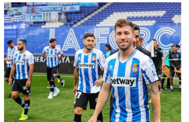 8场轰8球!武磊被英超劲旅盯上,西班牙人遭打击,老板欲亲自挽留休闲区蓝鸢梦想 - Www.slyday.coM