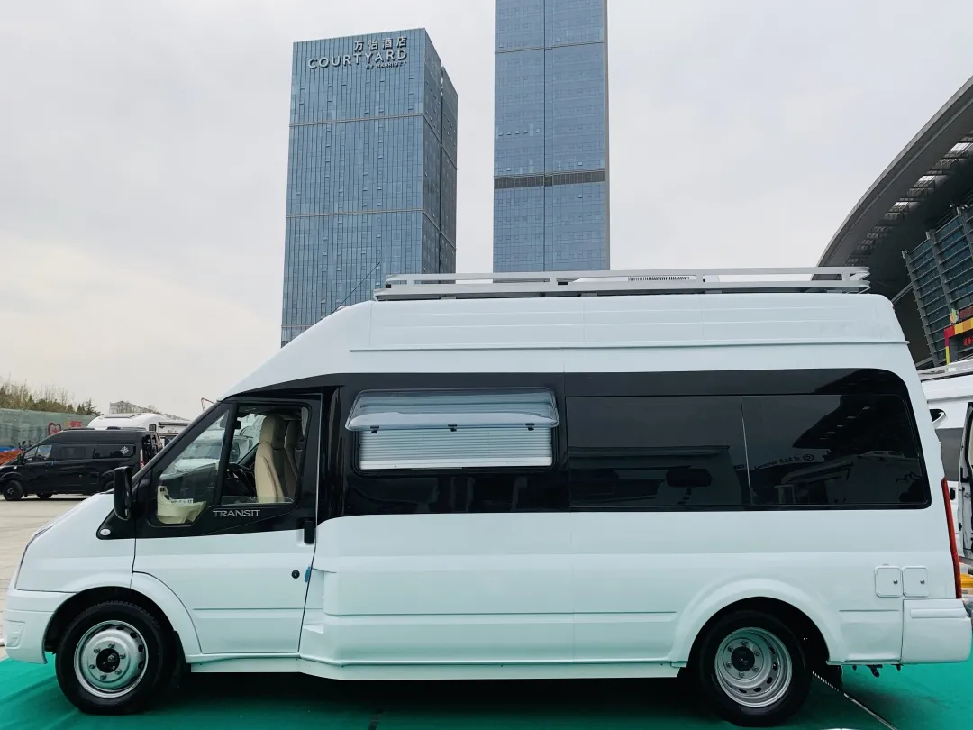 飞翔房车铁c无拓展熟悉的风格不一样的设计