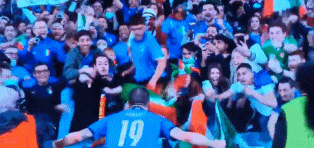 欧洲杯安保神操作!意大利后防核心被误认是球迷:不准庆祝快离开休闲区蓝鸢梦想 - Www.slyday.coM 欧洲杯安保神操作!意大利后防核心被误认是球迷:不准庆祝快离开休闲区蓝鸢梦想 - Www.slyday.coM