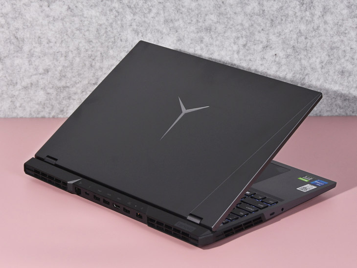 拯救者y9000p 2021游戏本评测:可玩性超赞!__财经头条