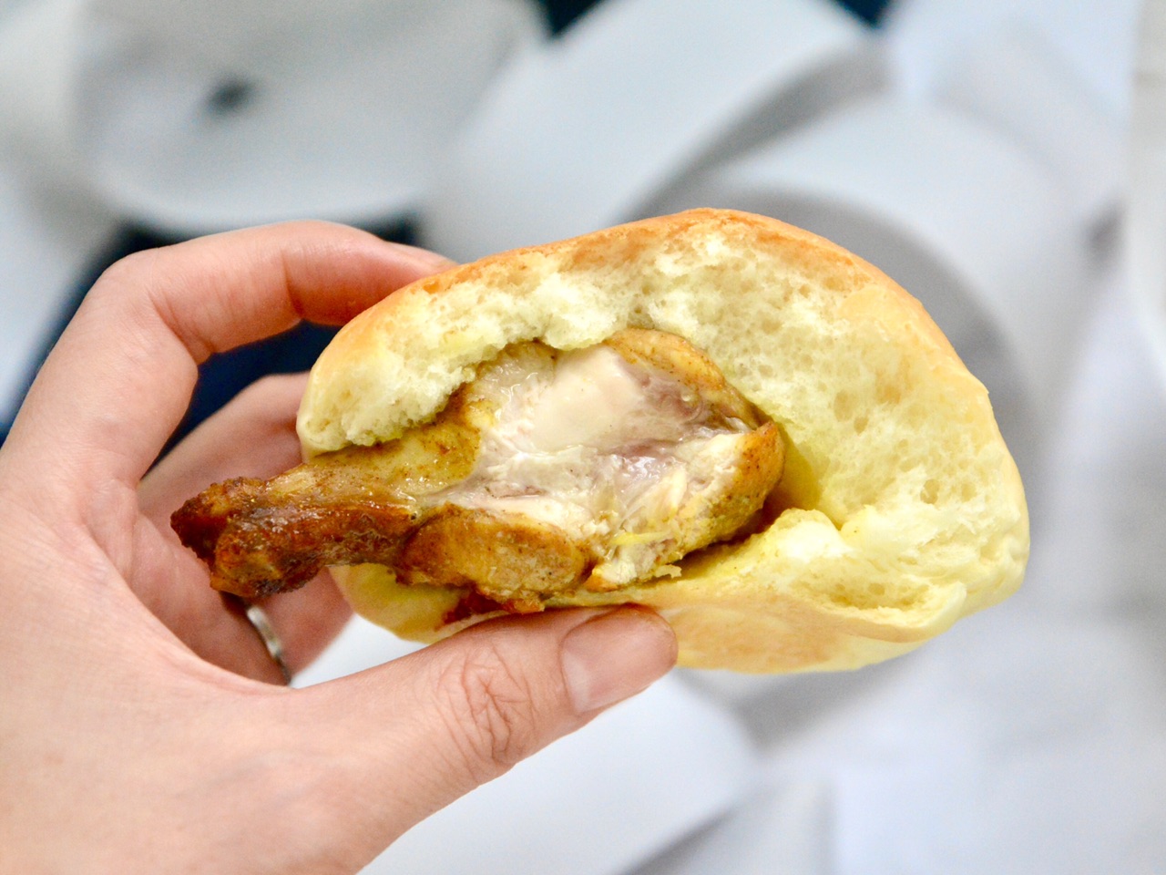 外面买不到的味道,复刻童年的鸡腿面包,咬一口满口香