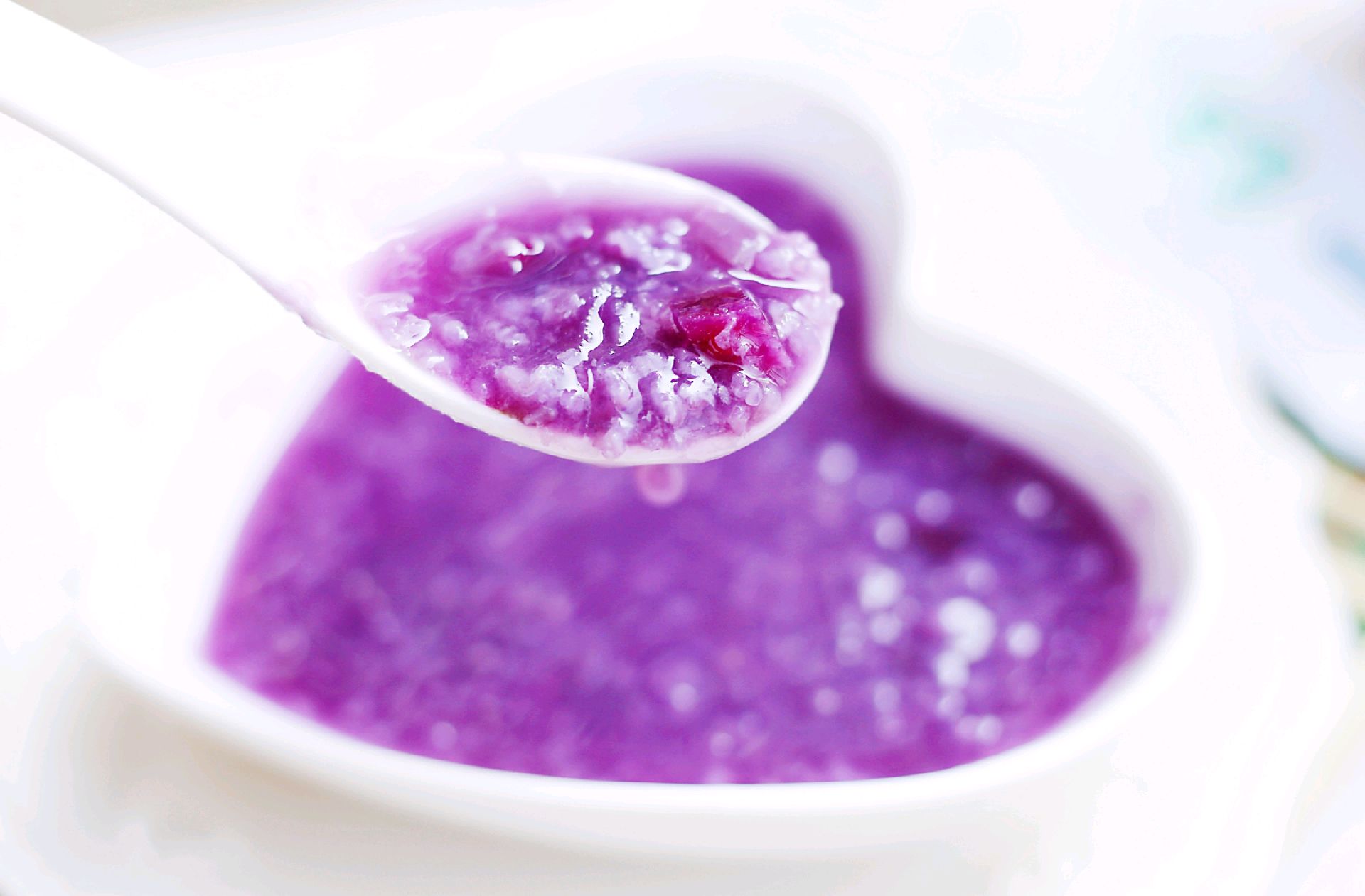 靓丽的紫薯粥,美味营养,健康好吃