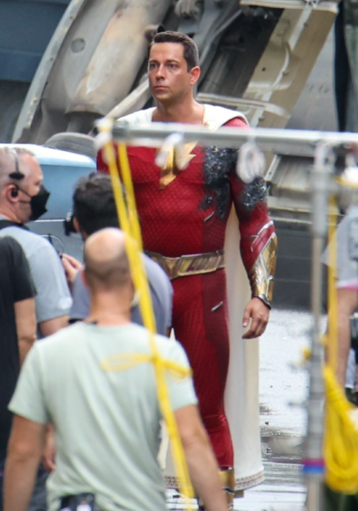 雷霆沙赞2太逗,沙赞瞪眼撇嘴手舞足蹈,网友:建议6岁以下观看休闲区蓝鸢梦想 - Www.slyday.coM 雷霆沙赞2太逗,沙赞瞪眼撇嘴手舞足蹈,网友:建议6岁以下观看休闲区蓝鸢梦想 - Www.slyday.coM