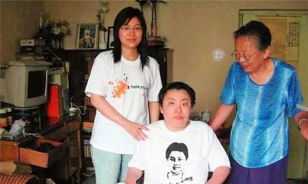 清华才女朱令:因得罪室友被下毒,现今48岁的她只有7岁的智商|清华大学