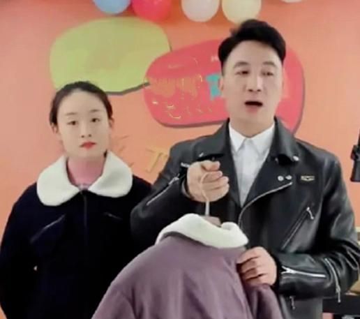 林生斌理发店学徒照曝光,杀马特造型五官立体,难怪被小贞看上休闲区蓝鸢梦想 - Www.slyday.coM