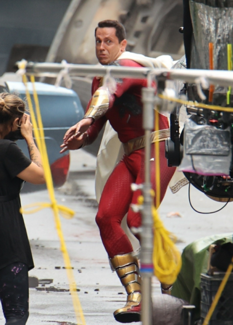 雷霆沙赞2太逗,沙赞瞪眼撇嘴手舞足蹈,网友:建议6岁以下观看休闲区蓝鸢梦想 - Www.slyday.coM 雷霆沙赞2太逗,沙赞瞪眼撇嘴手舞足蹈,网友:建议6岁以下观看休闲区蓝鸢梦想 - Www.slyday.coM