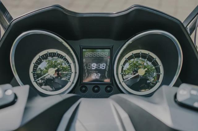 售价258万解读摩旅踏板新秀力刻318做工出色配置高端