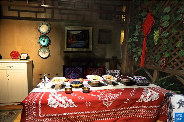 新疆的馕治百病,这里见识了馕的花式吃法,馕吃一个月不重样说法休闲区蓝鸢梦想 - Www.slyday.coM 新疆的馕治百病,这里见识了馕的花式吃法,馕吃一个月不重样说法休闲区蓝鸢梦想 - Www.slyday.coM