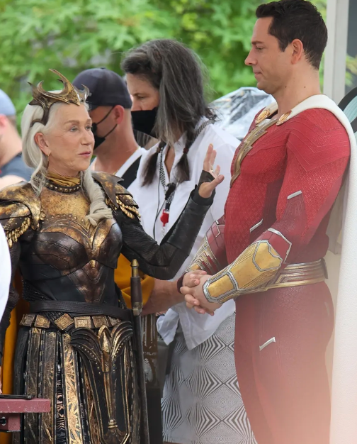 雷霆沙赞2太逗,沙赞瞪眼撇嘴手舞足蹈,网友:建议6岁以下观看休闲区蓝鸢梦想 - Www.slyday.coM 雷霆沙赞2太逗,沙赞瞪眼撇嘴手舞足蹈,网友:建议6岁以下观看休闲区蓝鸢梦想 - Www.slyday.coM