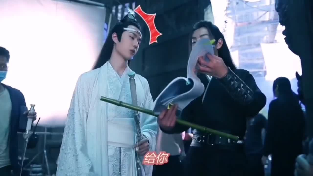 肖战王一博 "想吃官也街 想吃日料 想吃小龙坎"三周年快乐