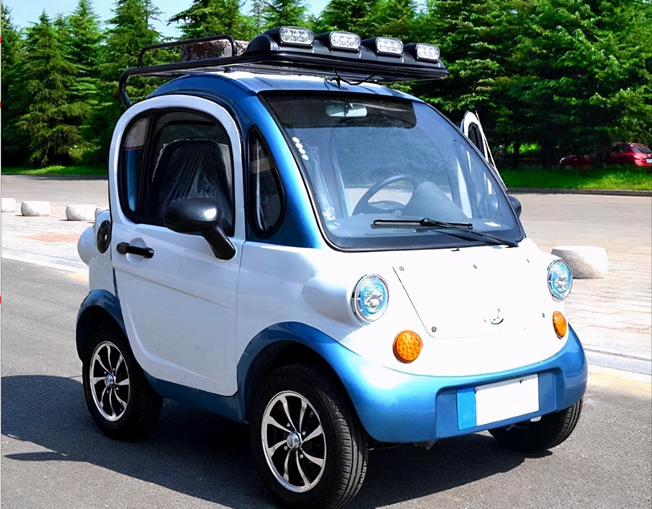 老年代步车转正会影响上路吗行内人符合3个条件想上就上