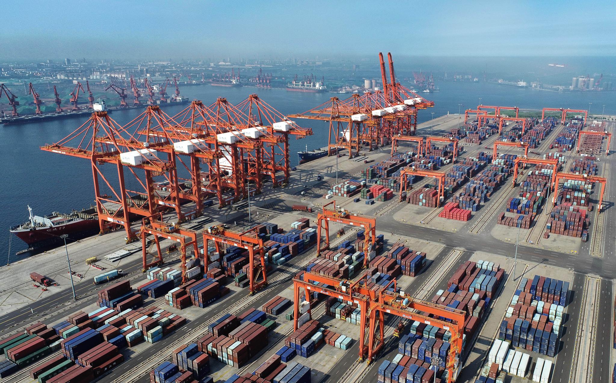 唐山港今年上半年集装箱吞吐量同比增长1179