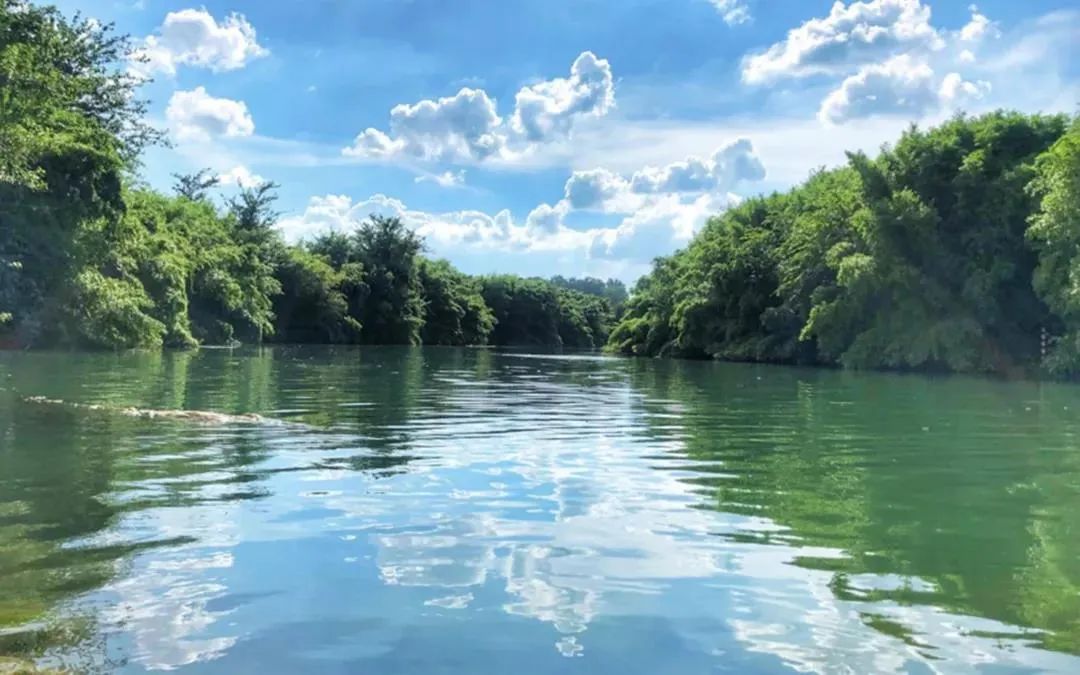 邢江河国家湿地公园:青山碧水迎客来