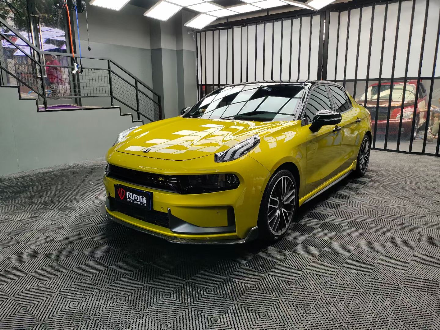 外观战斗感依旧犀利领克03亮点表现如何