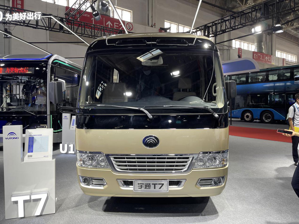 宇通e6s微循环小巴及多款明星产品现身2021北京道展