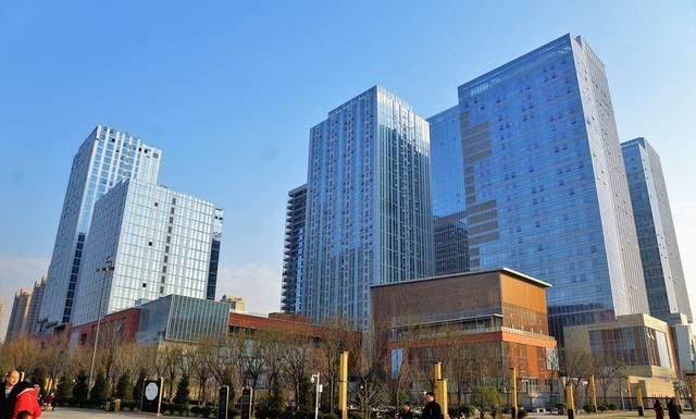 西安这么多高楼大厦为什么还是有人觉得西安不如成都