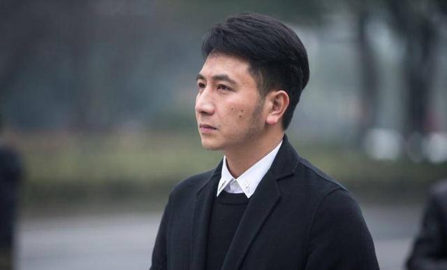 回应被亡妻哥哥反怼？林生斌的中年疼痛文学，为什么感动不了人？休闲区蓝鸢梦想 - Www.slyday.coM