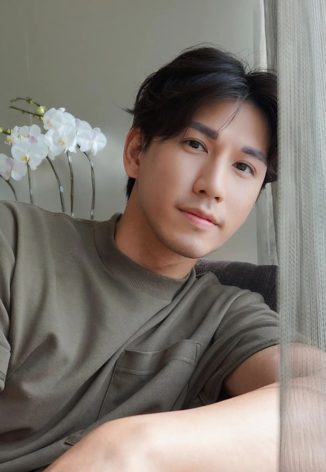 熬足九年!tvb男星始终被忽略无奈落泪:我已经很努力了