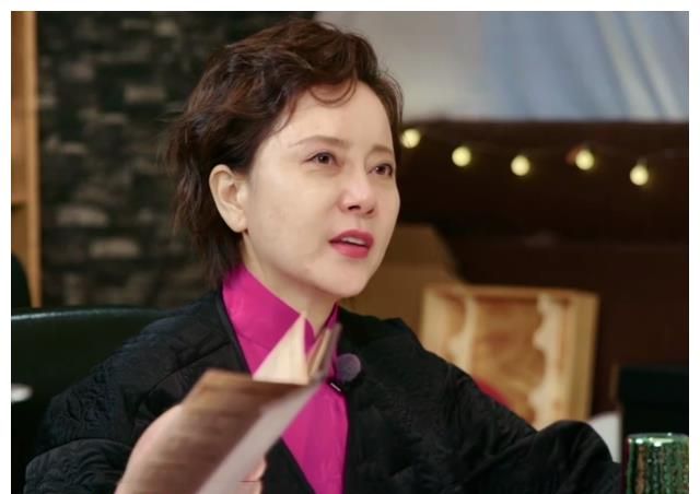 宋妍霏奶奶出身豪门吃早餐需要佣人伺候晓晓吐槽婆婆太偏心