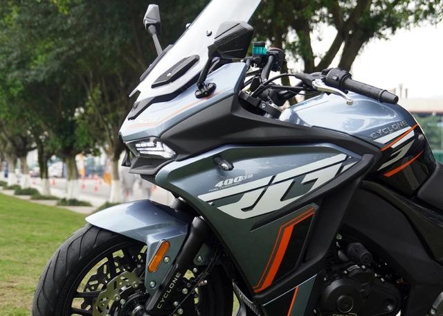 售价3万多,解读宗申旅行跑车rg3:42.8匹马力,外观酷似川崎h2