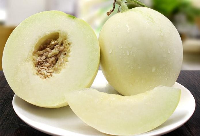 买甜瓜不要只会挑大的牢记几招挑选技巧一买一个准又香又甜