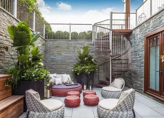 20款"下沉式庭院",把家里的地下室改造成私家