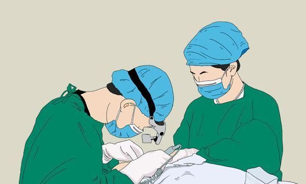 那些用激光手术治近视的人现在眼睛怎么样了有后遗症吗