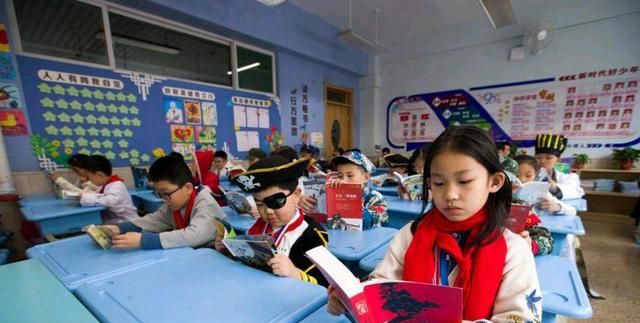 教育部称不得强制要求学生参加暑期托管,学生:我的假期又回来了休闲区蓝鸢梦想 - Www.slyday.coM 教育部称不得强制要求学生参加暑期托管,学生:我的假期又回来了休闲区蓝鸢梦想 - Www.slyday.coM