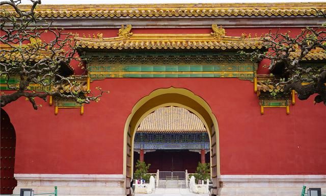 走进太庙,观600年历史的古建筑,看中华和钟展