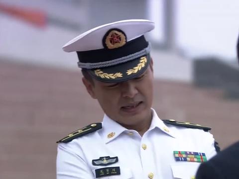 火蓝刀锋蒋小鱼追到武装部就为了还钱给龙叔真是当代好青年