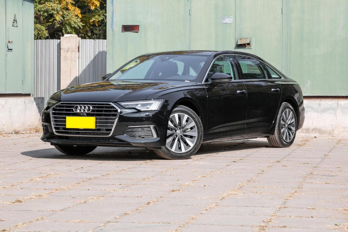 奥迪又要赢了跌至亲民价轴距超3米比宝马五系实在